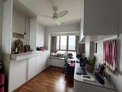 Waterfront Gold (D16), Condominium #634525971
